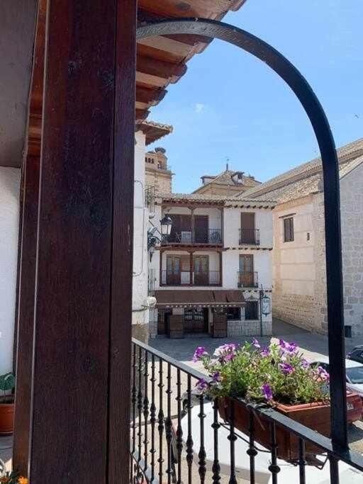 Апартаменти El Balcon De La Rosa La Puebla de Montalban Екстер'єр фото