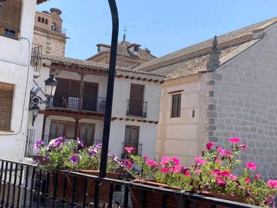 Апартаменти El Balcon De La Rosa La Puebla de Montalban Екстер'єр фото