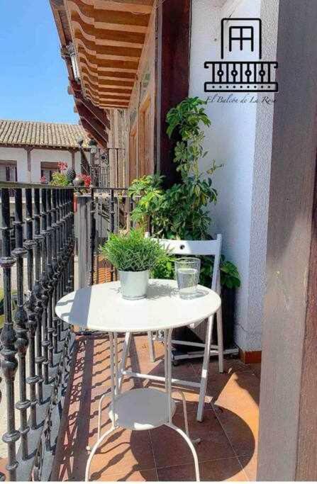 Апартаменти El Balcon De La Rosa La Puebla de Montalban Екстер'єр фото